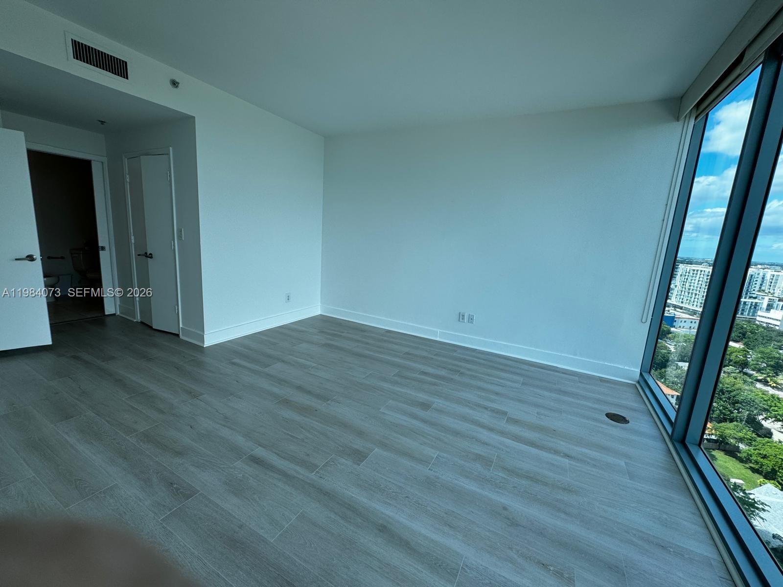 image Blue on the Bay17