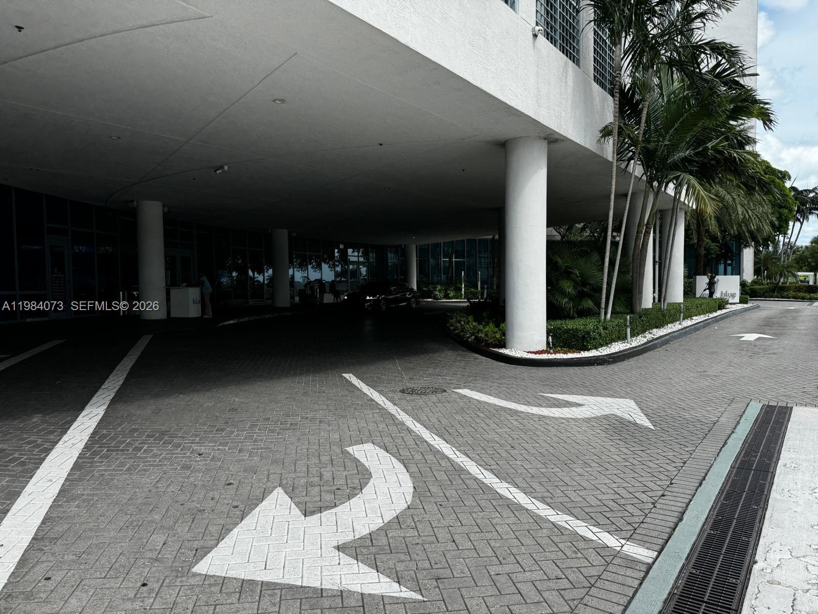 image Blue on the Bay30