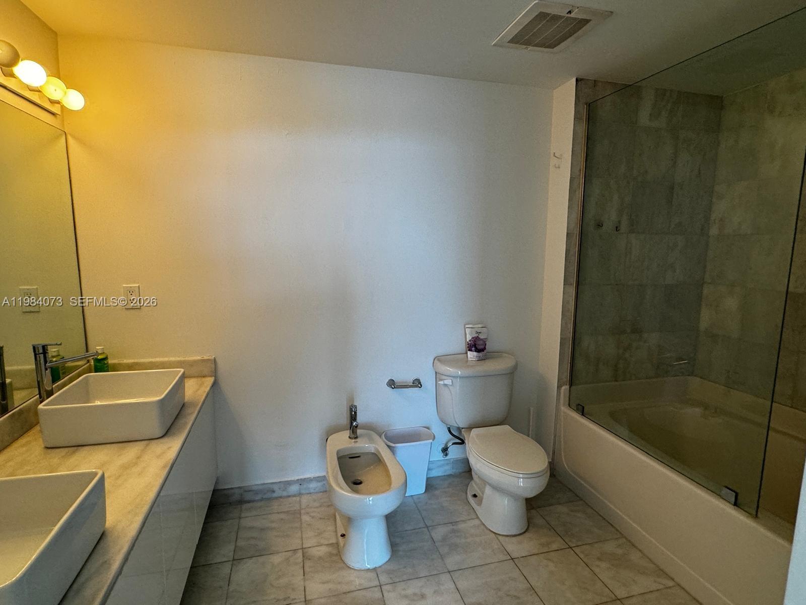 image Blue on the Bay7