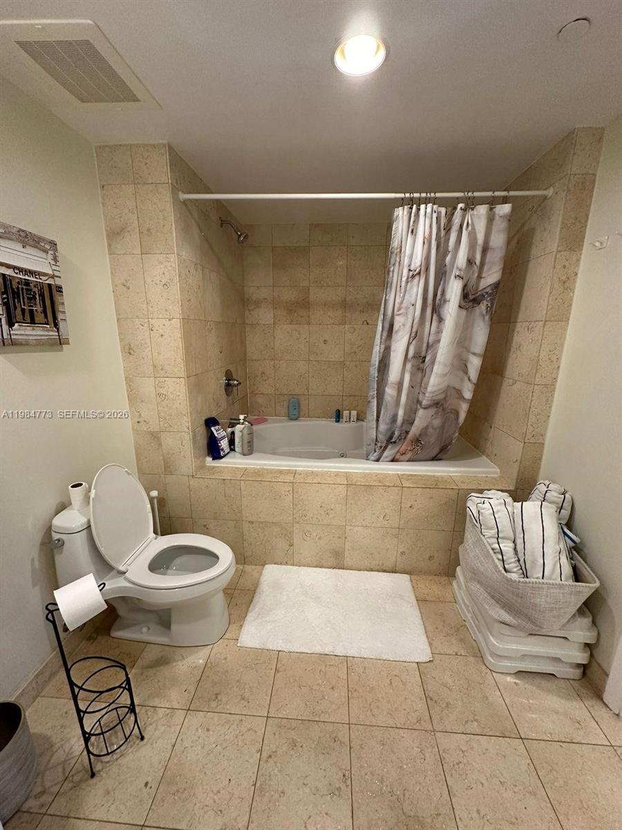 1800 S Ocean Dr #1606 Hallandale Beach, FL 33009