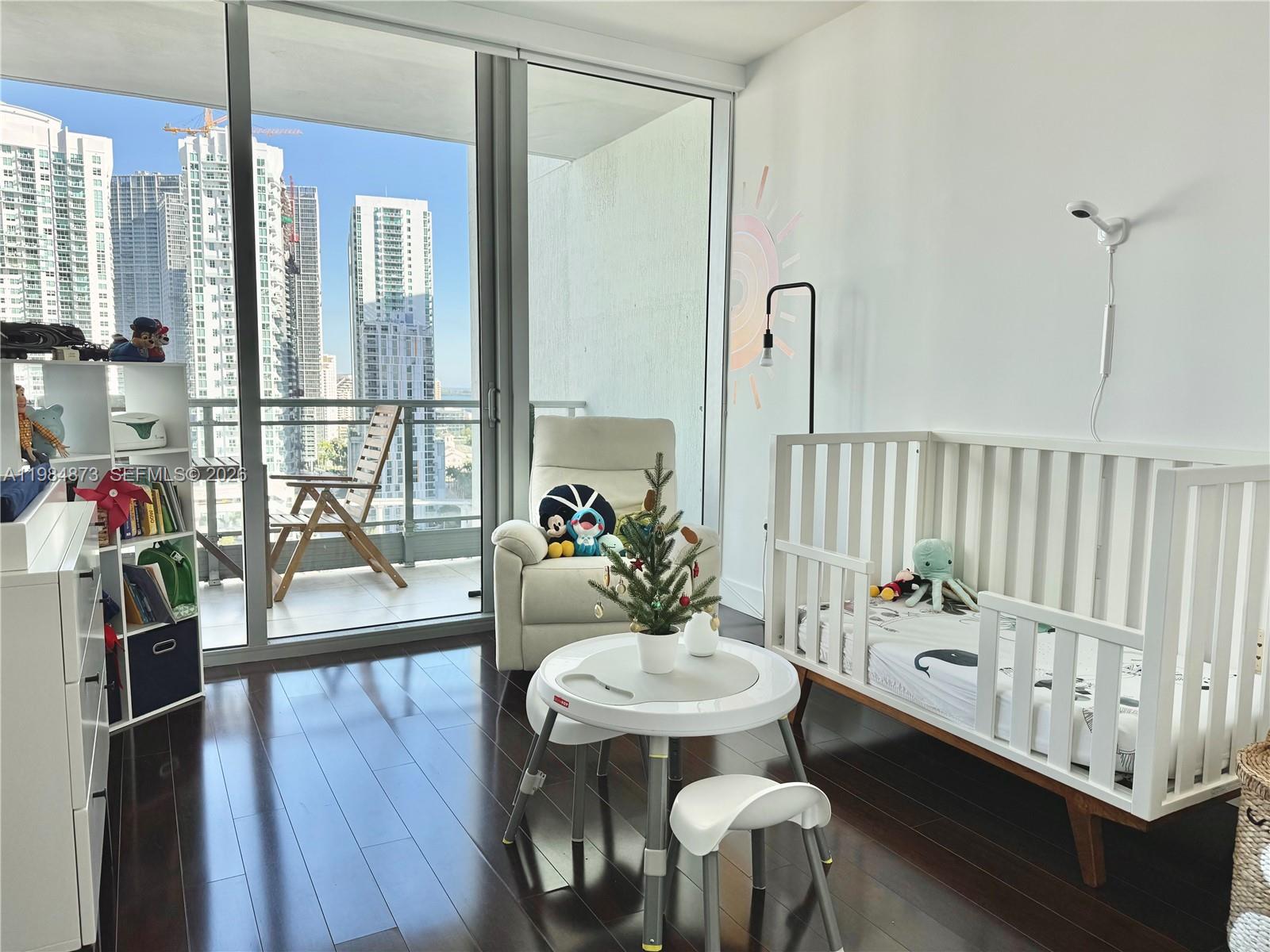 92 SW 3rd St #2112 Miami, FL 33130