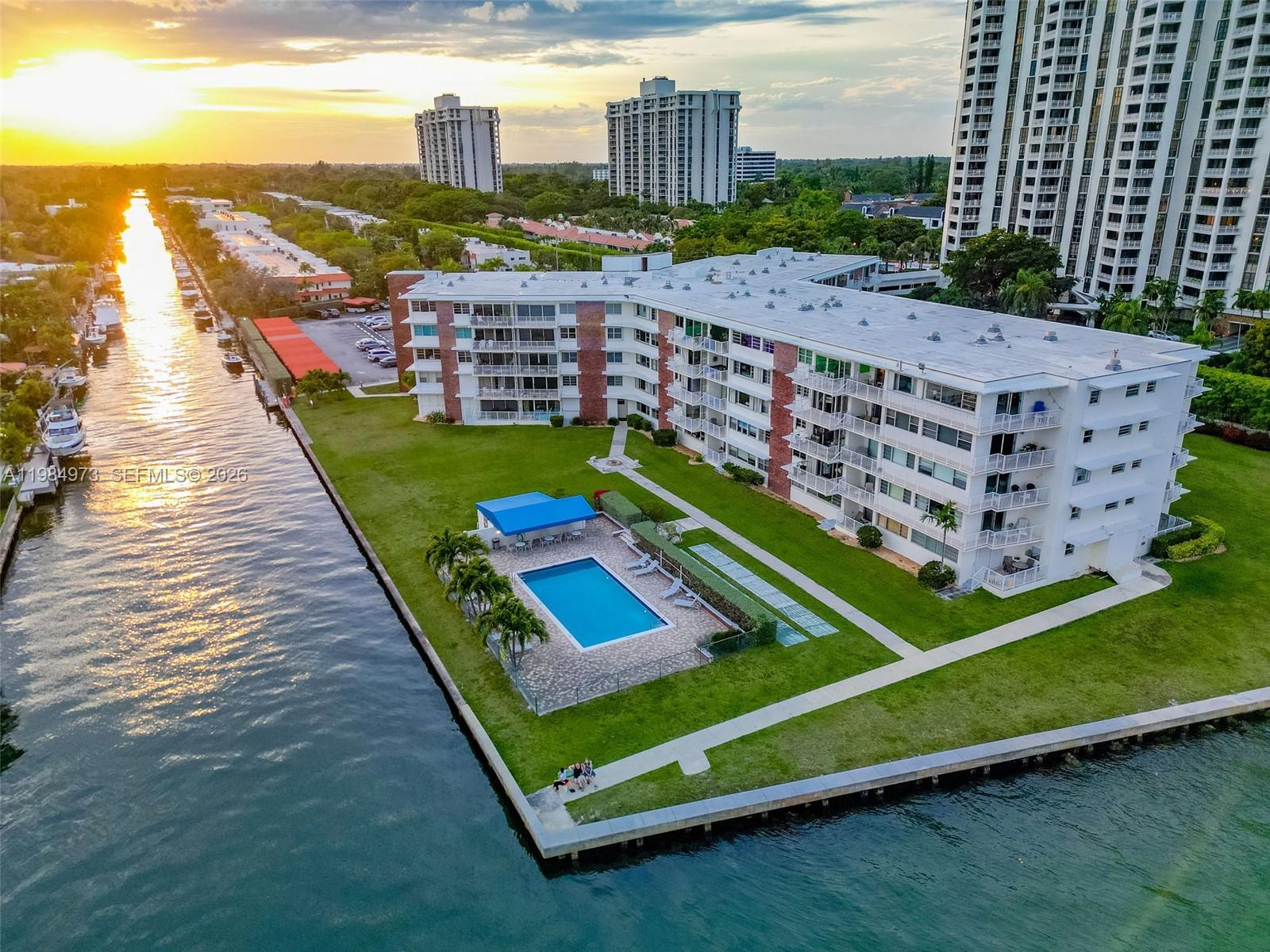 1609 NE 105th St #3-6 Miami Shores, FL 33138