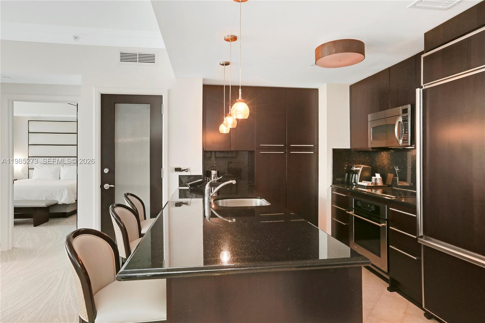 4391 Collins Ave #307 Miami Beach, FL 33140