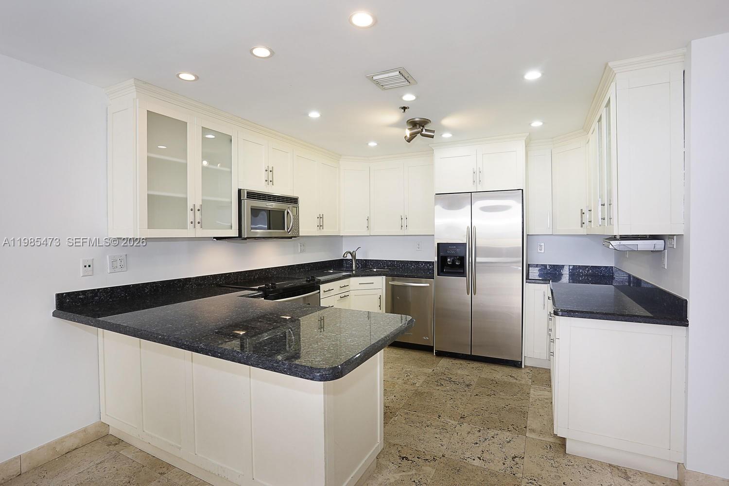 201 Crandon Blvd #507 Key Biscayne, FL 33149