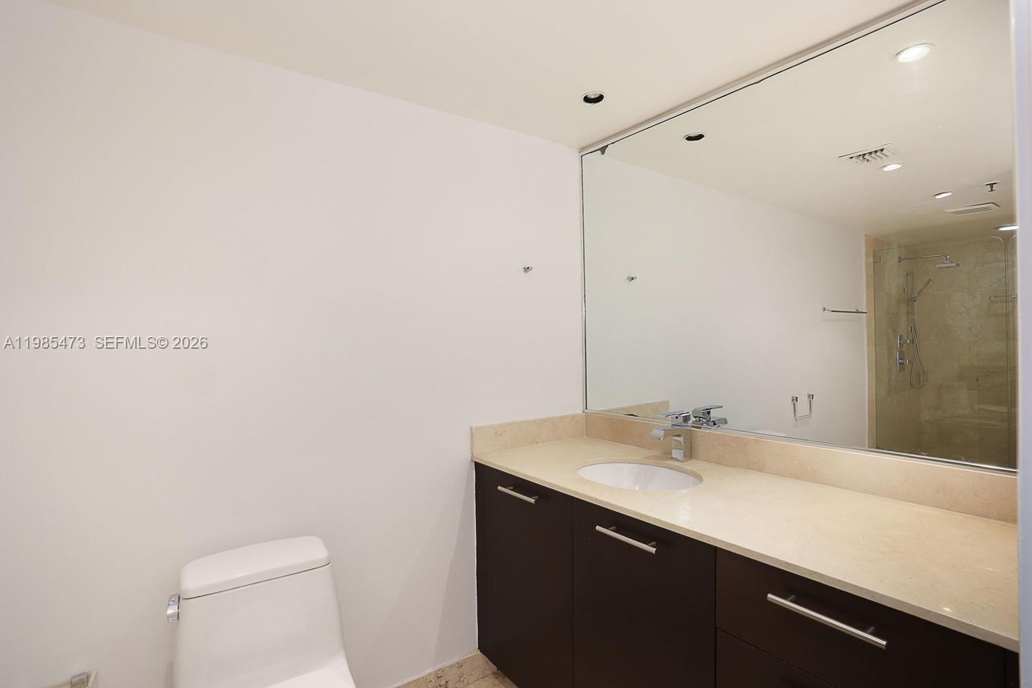 201 Crandon Blvd #507 Key Biscayne, FL 33149