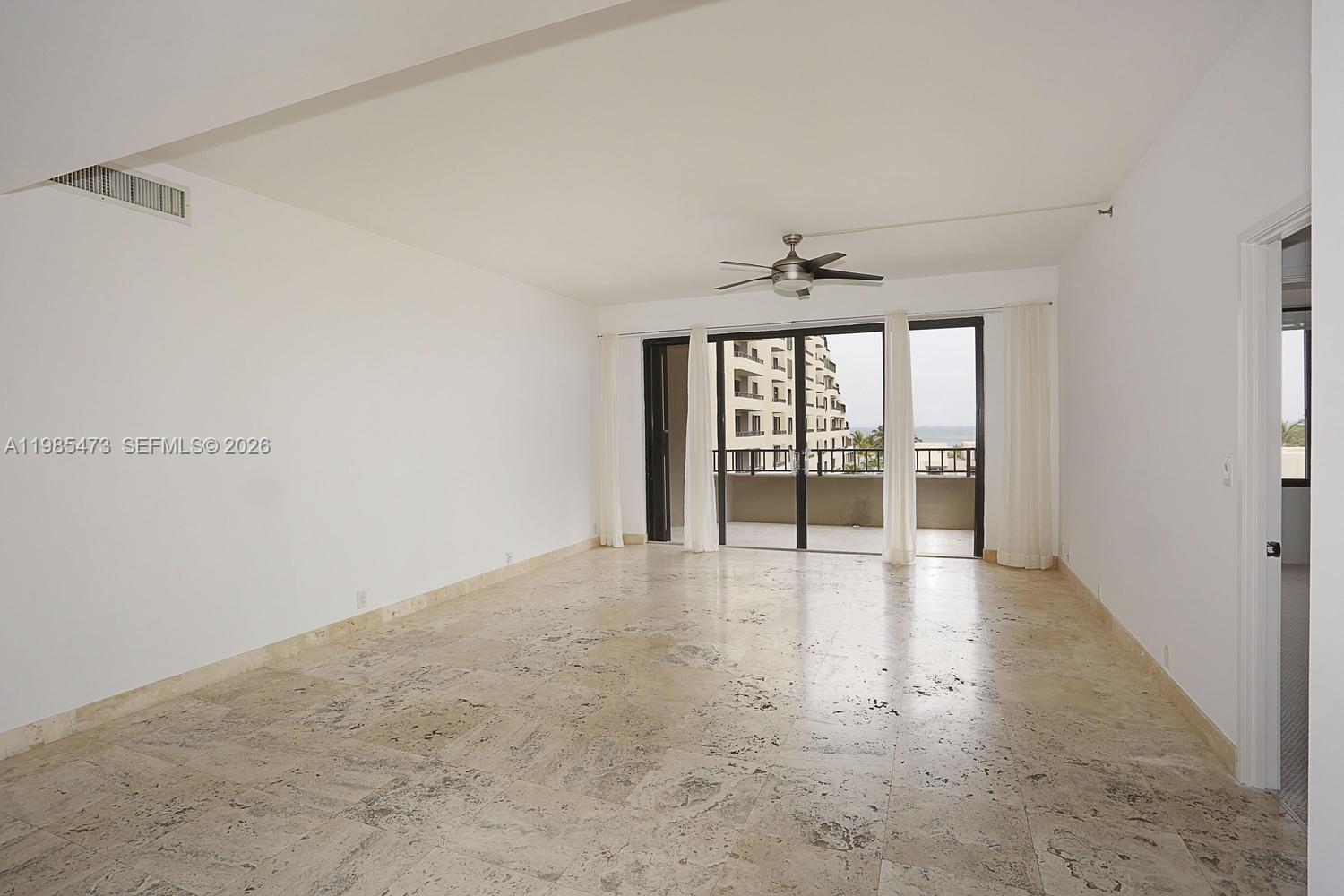 201 Crandon Blvd #507 Key Biscayne, FL 33149