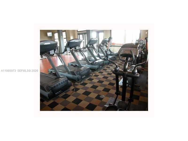 2486 Centergate Dr #102 Miramar, FL 33025