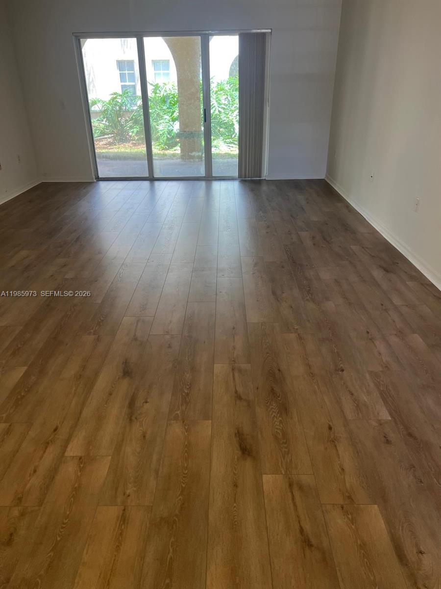 2486 Centergate Dr #102 Miramar, FL 33025
