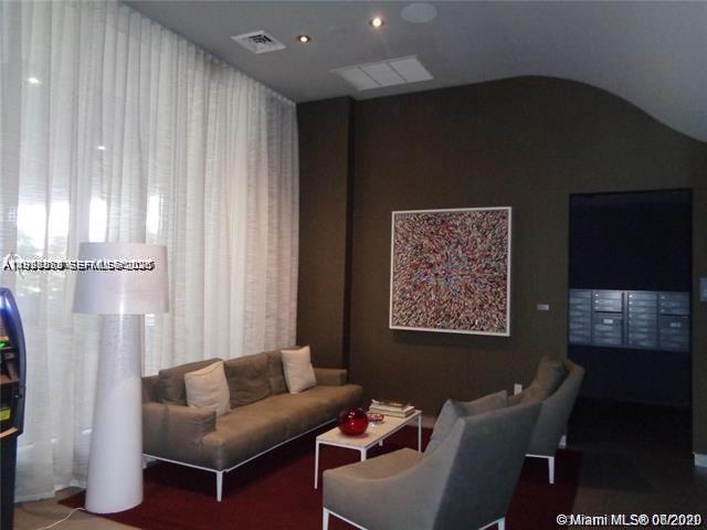 image Beachwalk Condominium24