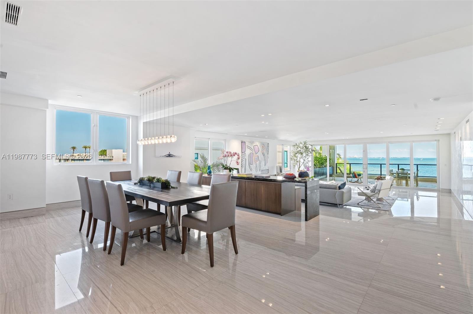 3535 Hiawatha Ave #502 Miami, FL 33133