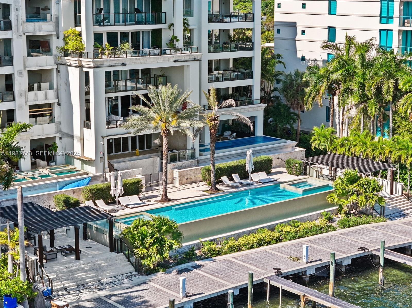 3535 Hiawatha Ave #502 Miami, FL 33133