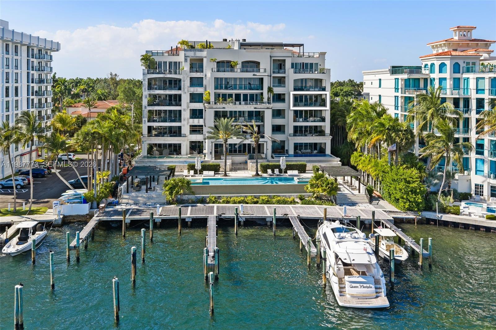 3535 Hiawatha Ave #502 Miami, FL 33133