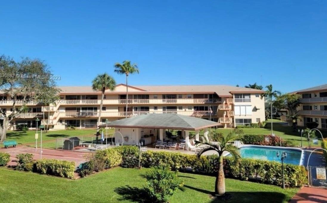 5300 Washington St #F215