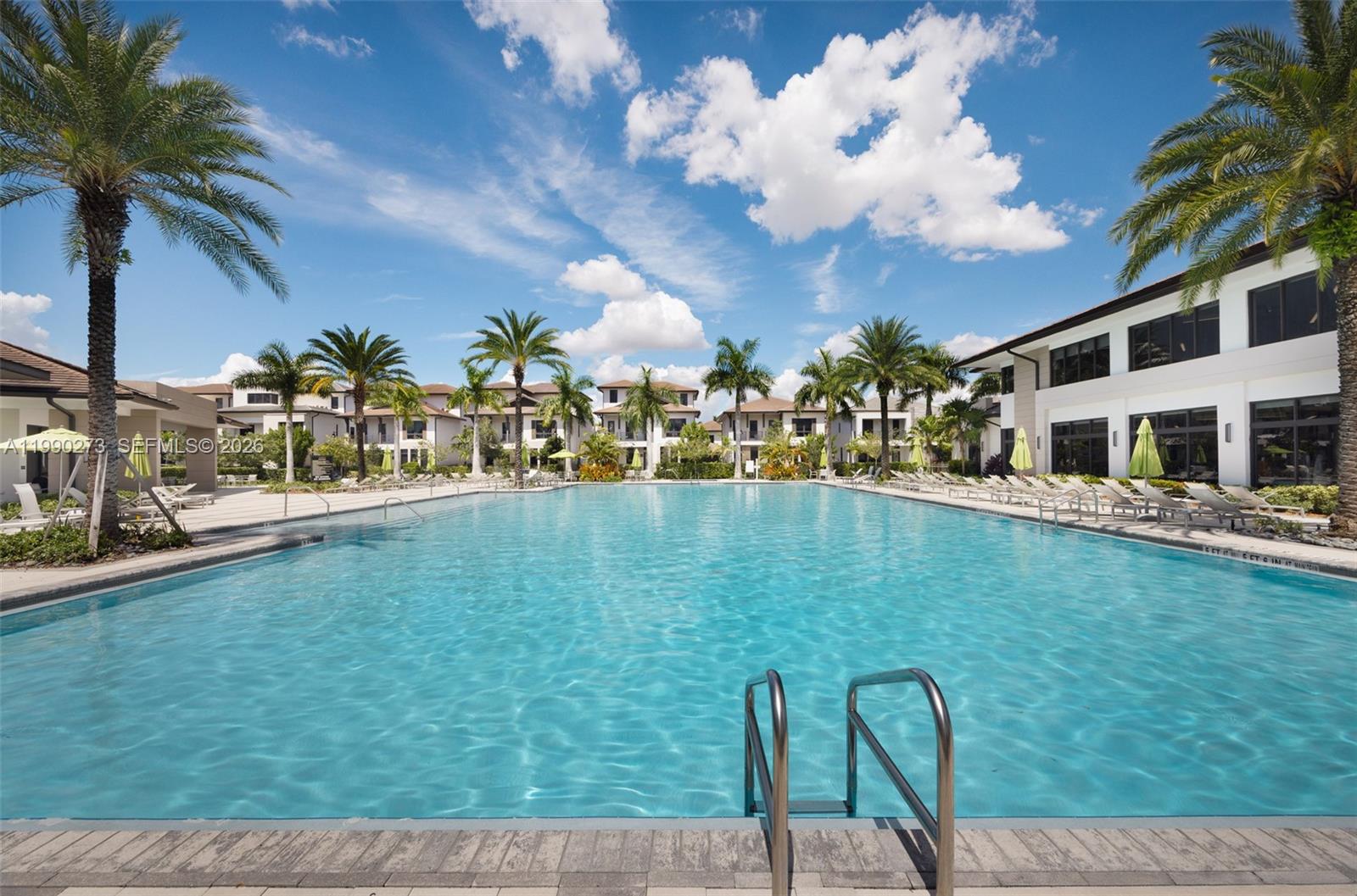 8026 NW 43rd St Doral, FL 33166