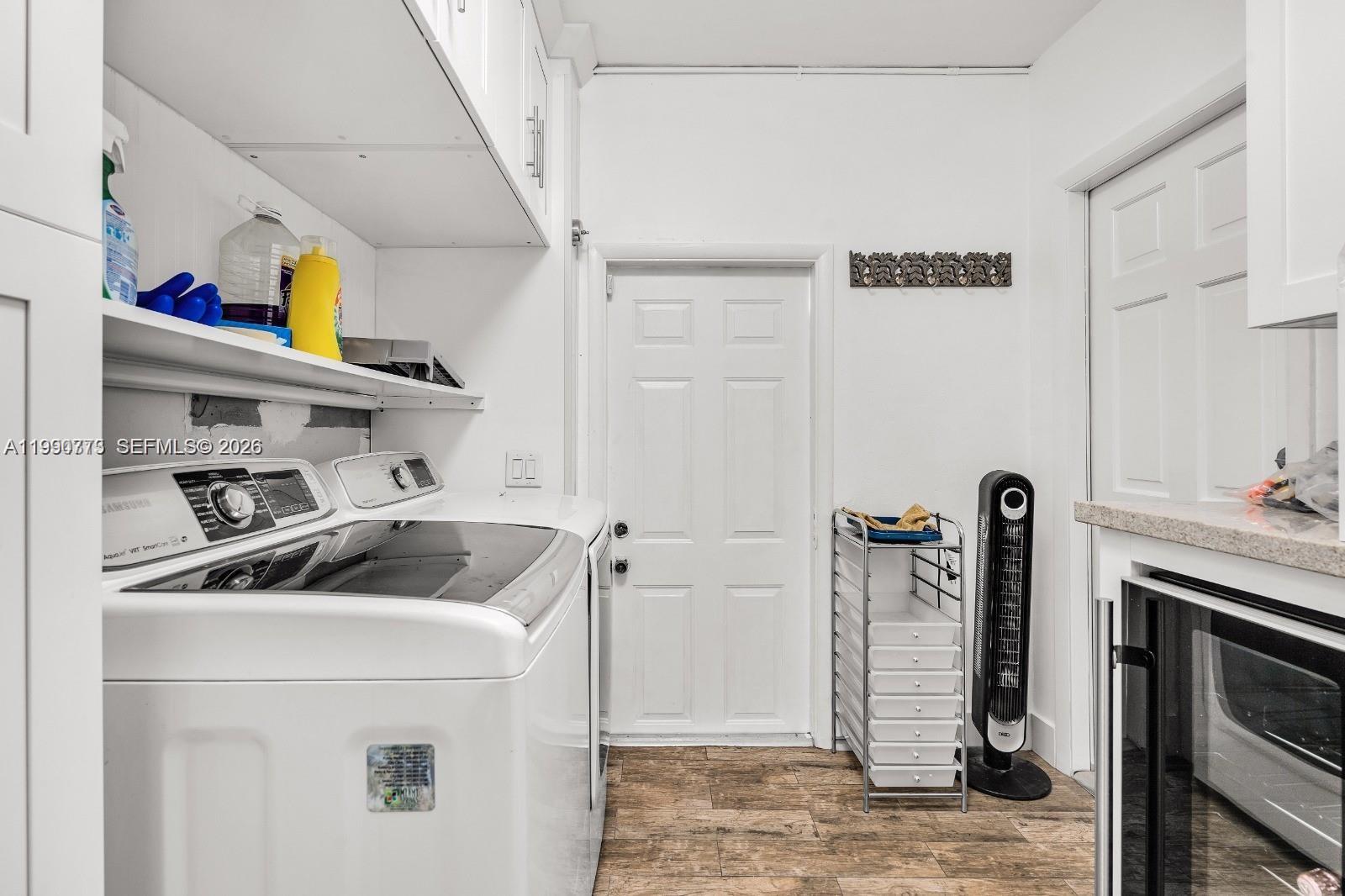 1040 N Royal Poinciana Blvd Miami Springs, FL 33166