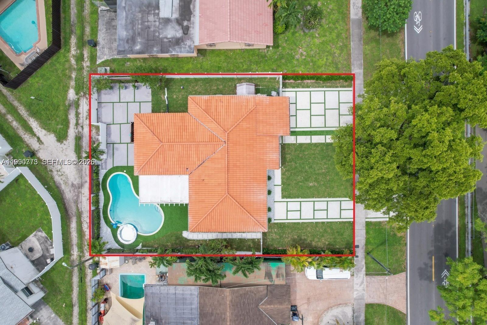 1040 N Royal Poinciana Blvd Miami Springs, FL 33166