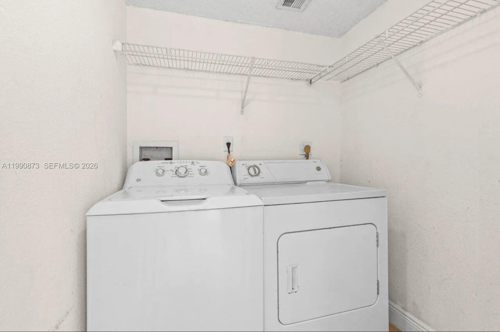 1495 Lake Crystal Dr #H West Palm Beach, FL 33411