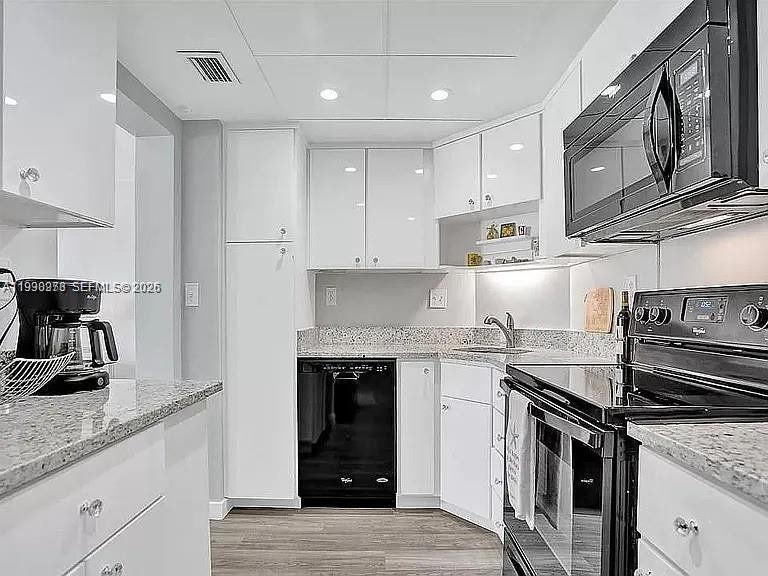 4010 Galt Ocean Dr #207 Fort Lauderdale, FL 33308