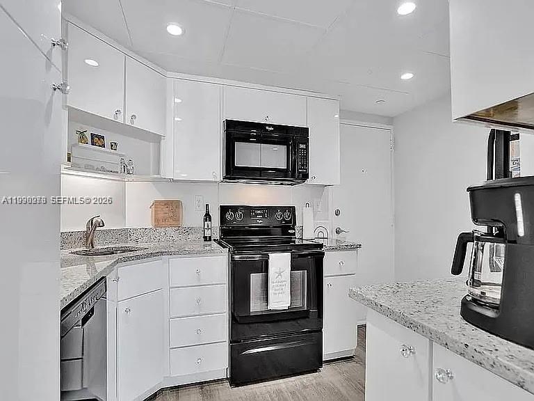 4010 Galt Ocean Dr #207 Fort Lauderdale, FL 33308