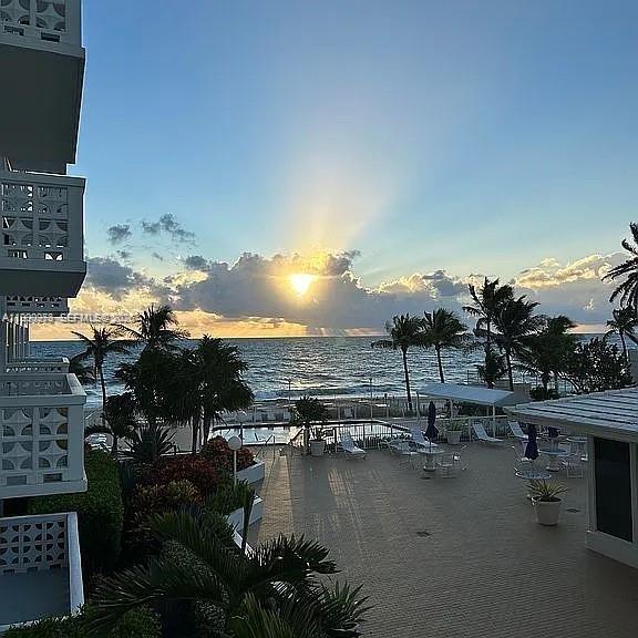 4010 Galt Ocean Dr #207 Fort Lauderdale, FL 33308