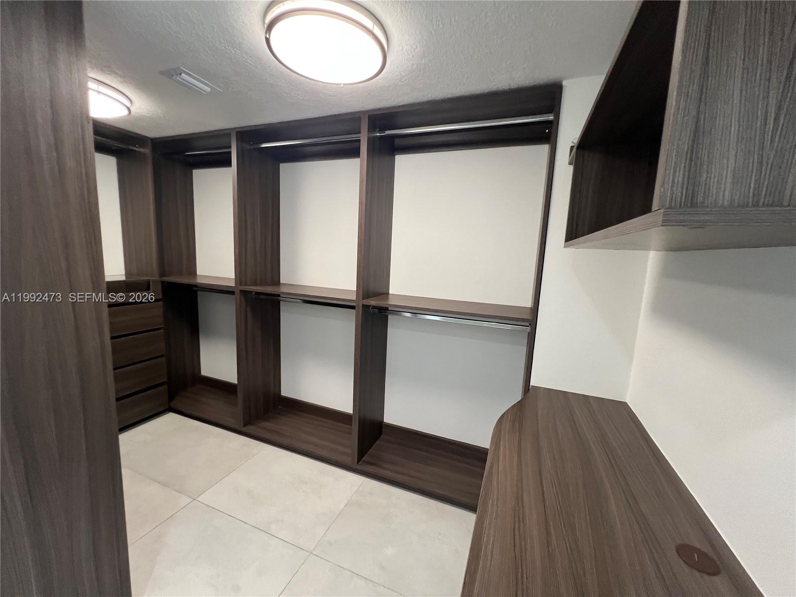 2333 Brickell Ave #2310 Miami, FL 33129