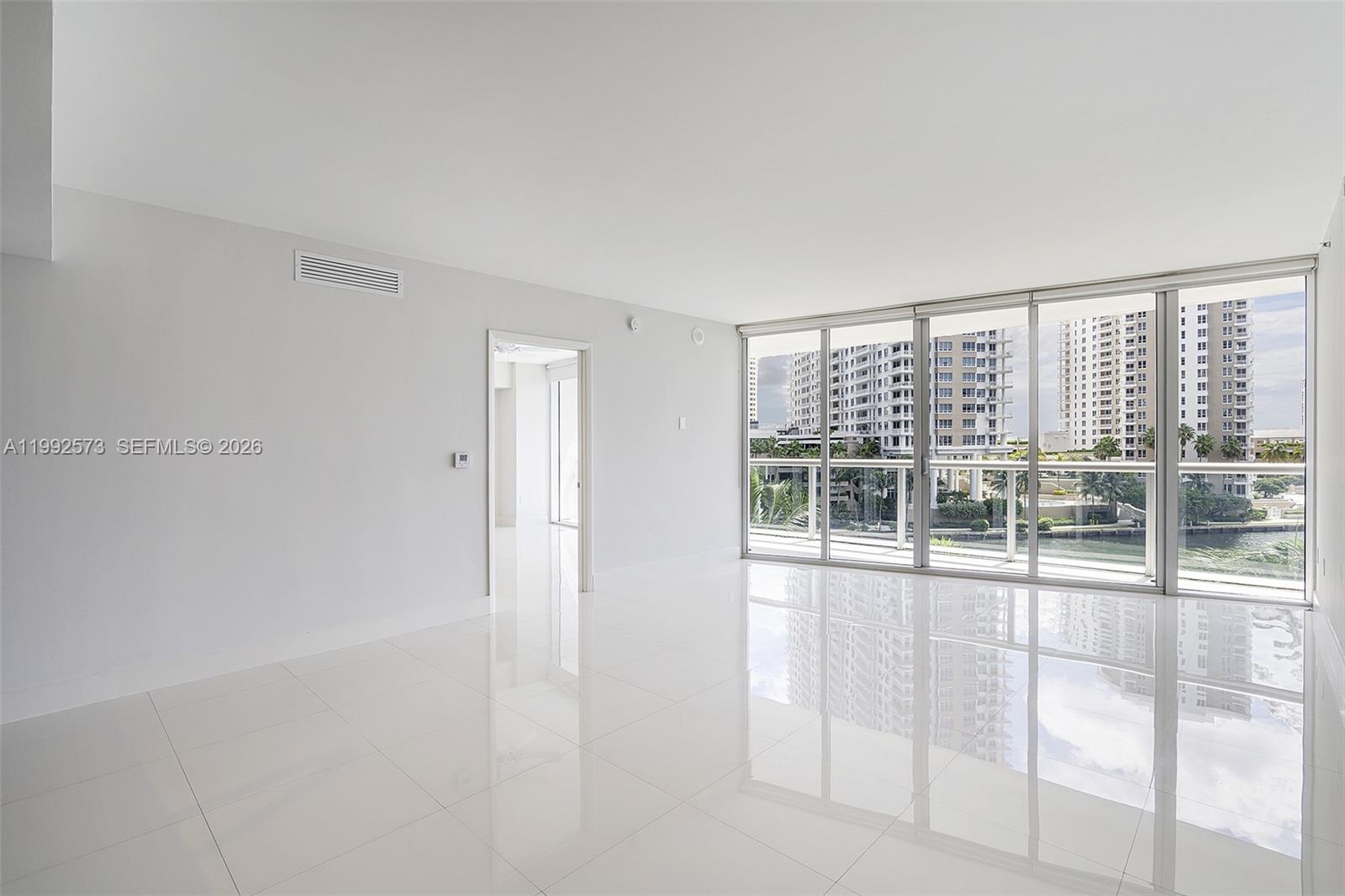 495 Brickell Ave #BAY407 Miami, FL 33131