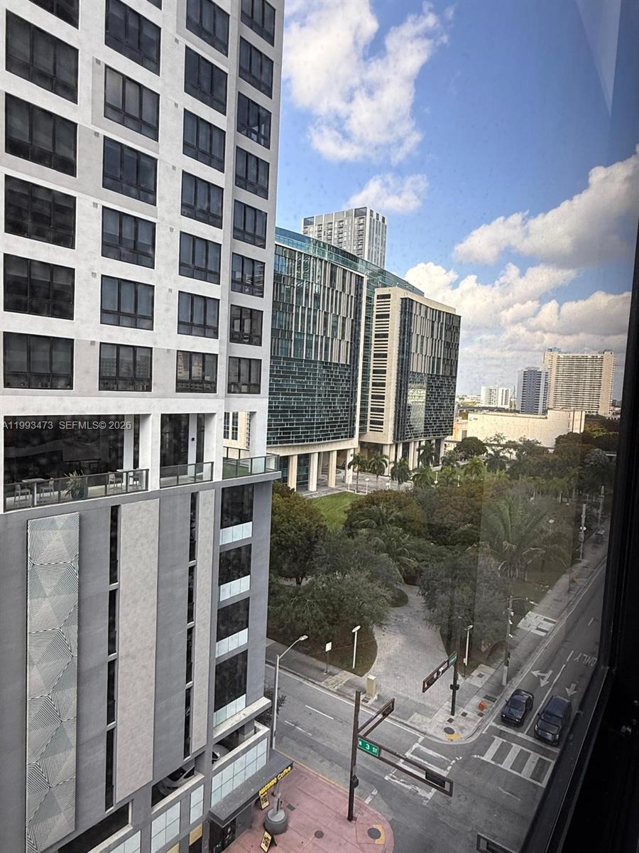 225 N Miami Ave #910 Miami, FL 33128