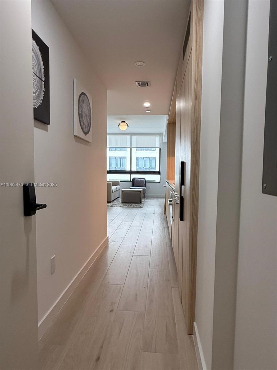 225 N Miami Ave #910 Miami, FL 33128