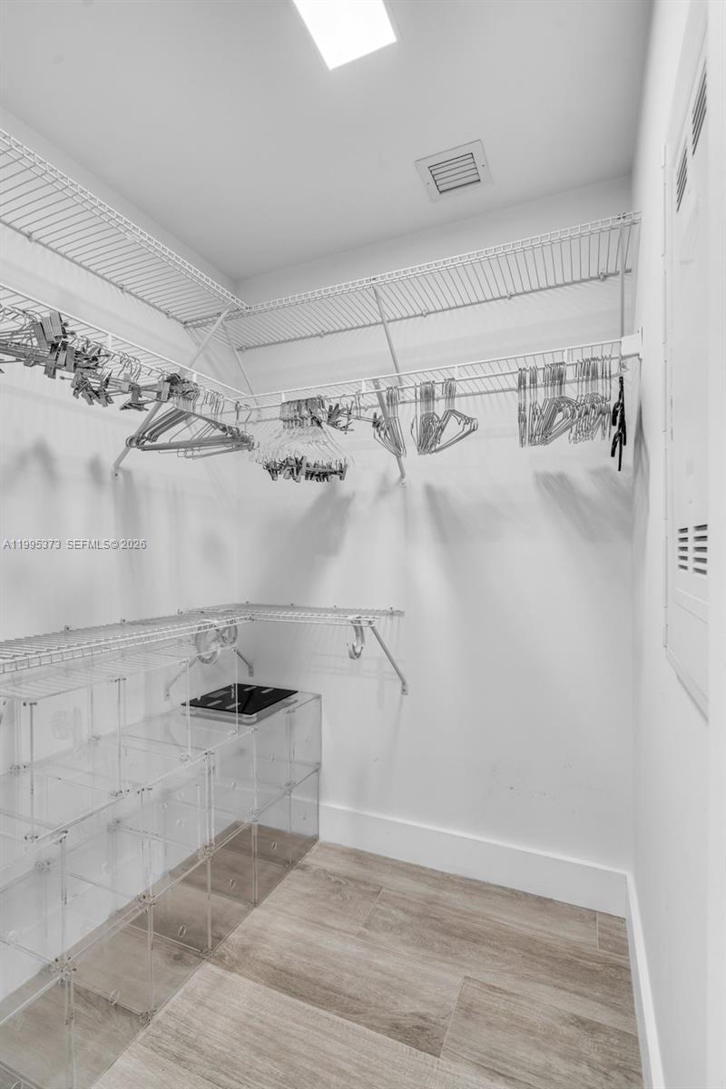 image Hyde Midtown12