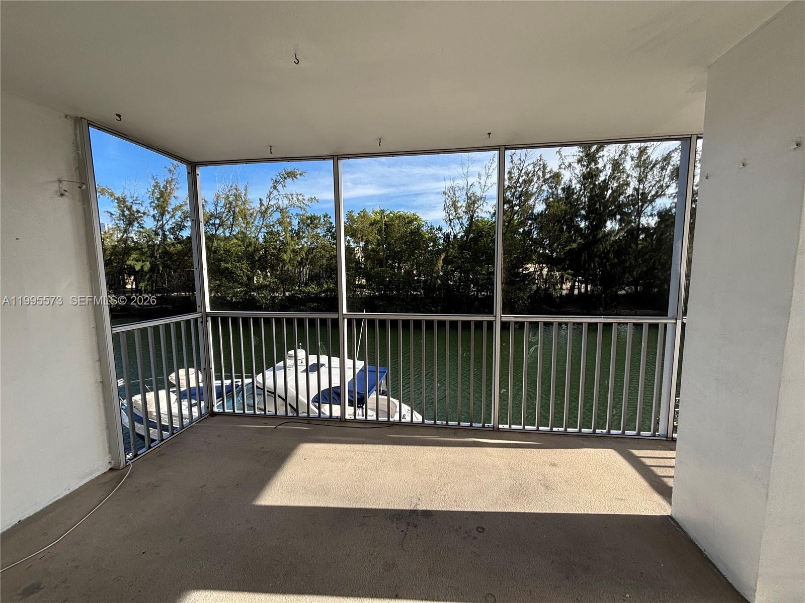 3660 NE 166th St #215