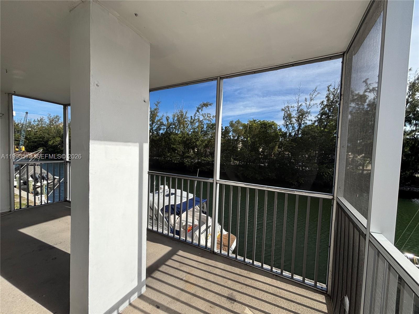 3660 NE 166th St #215 North Miami Beach, FL 33160