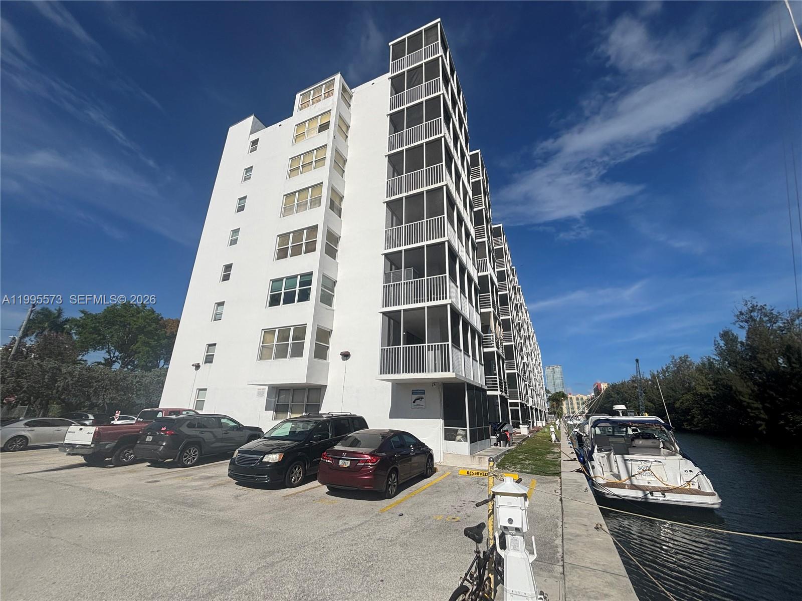 3660 NE 166th St #215 North Miami Beach, FL 33160