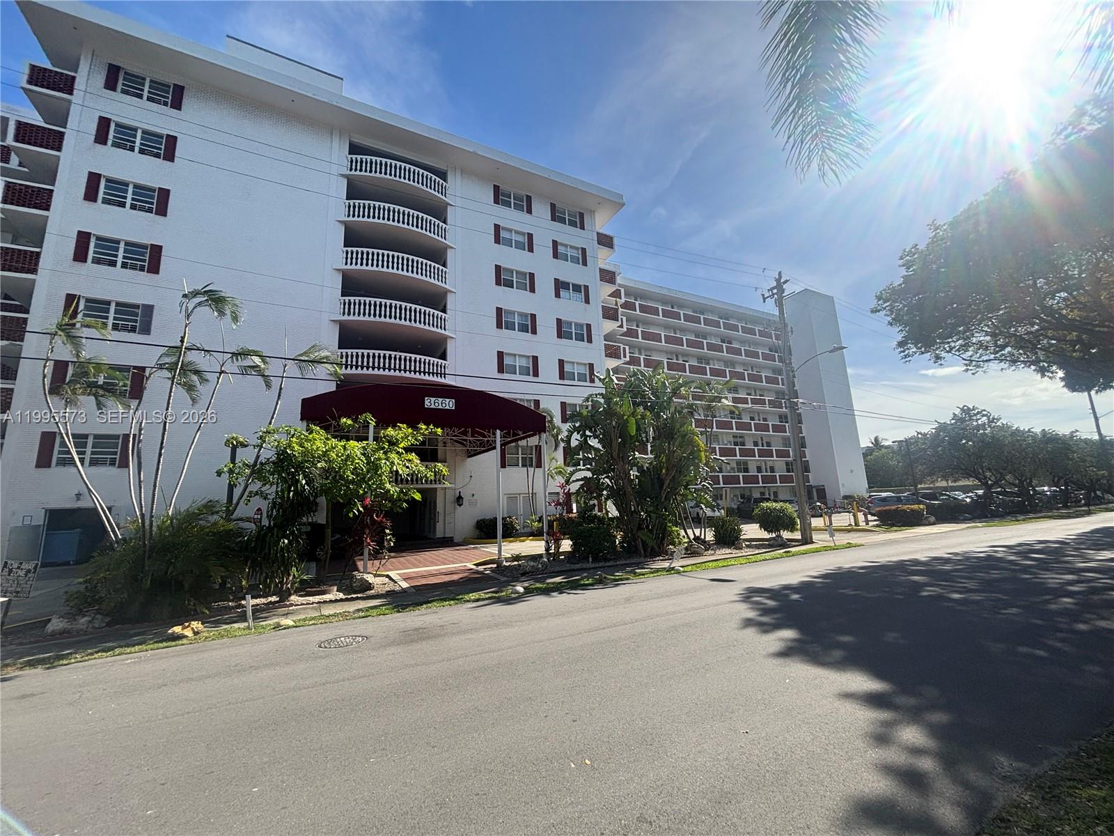 3660 NE 166th St #215 North Miami Beach, FL 33160