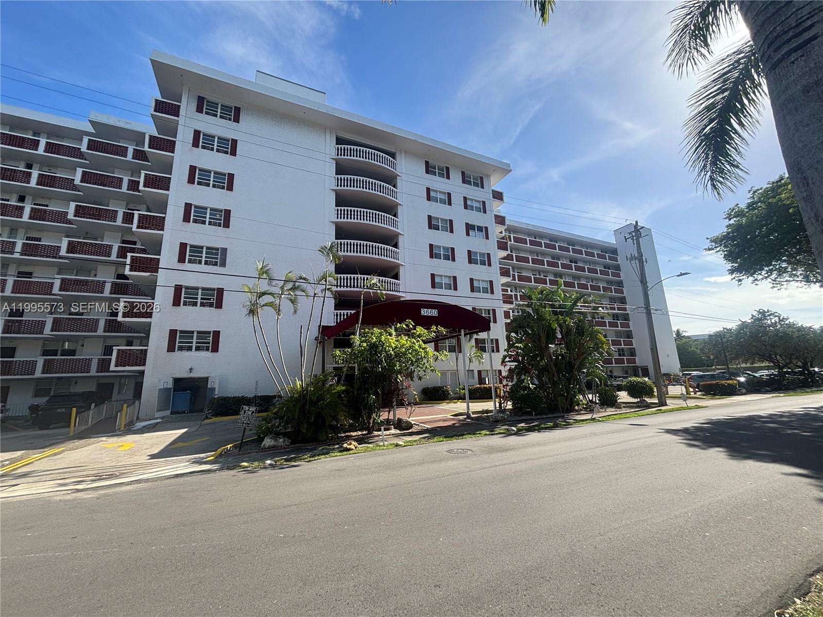3660 NE 166th St #215 North Miami Beach, FL 33160