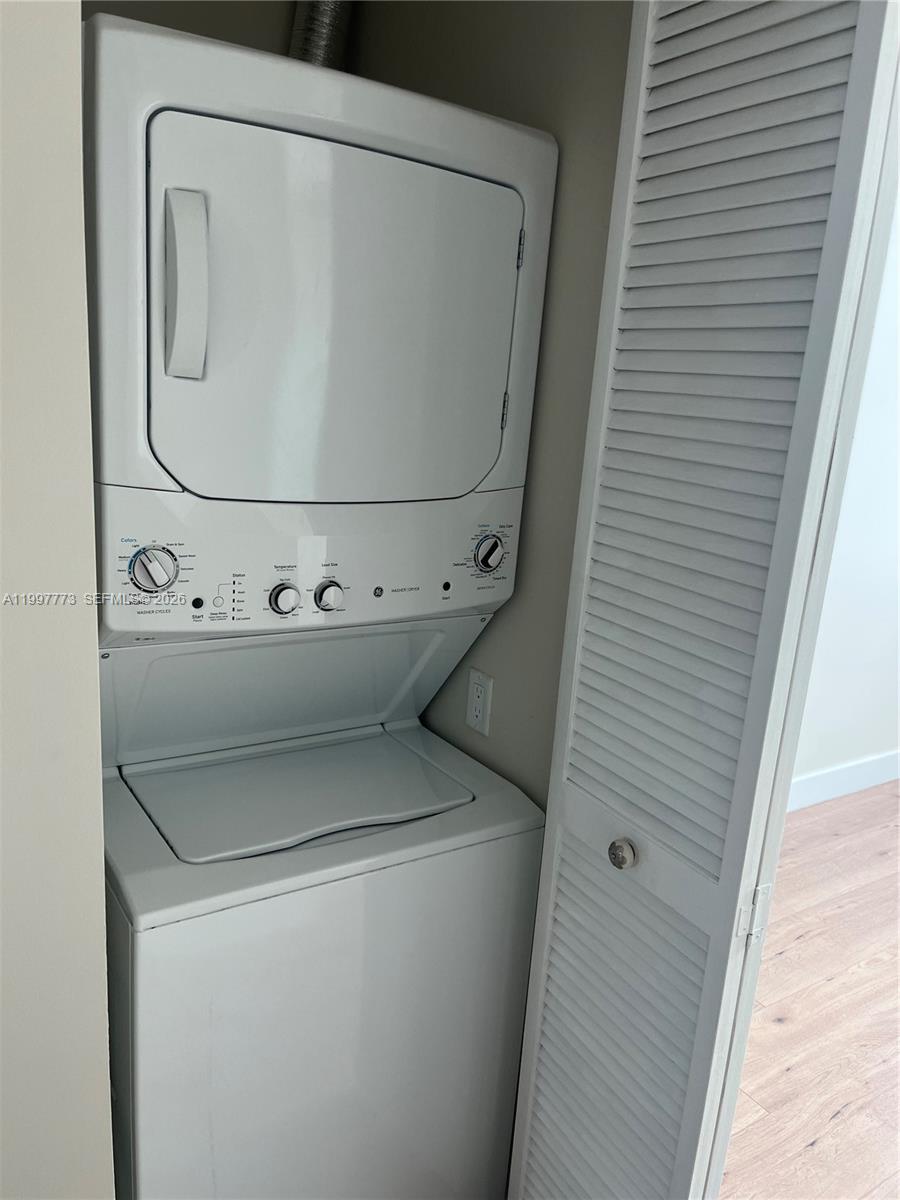 image 1300 Ponce Condos3