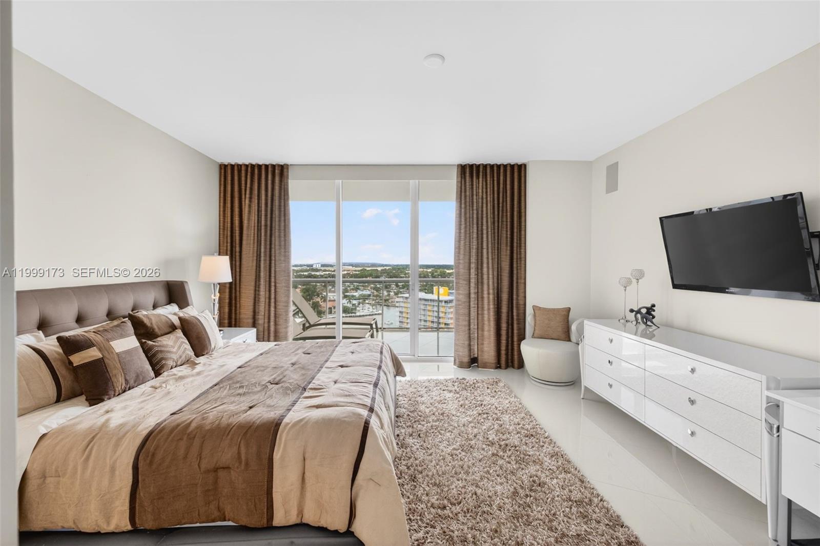 1 N Ocean Blvd #1408 Pompano Beach, FL 33062