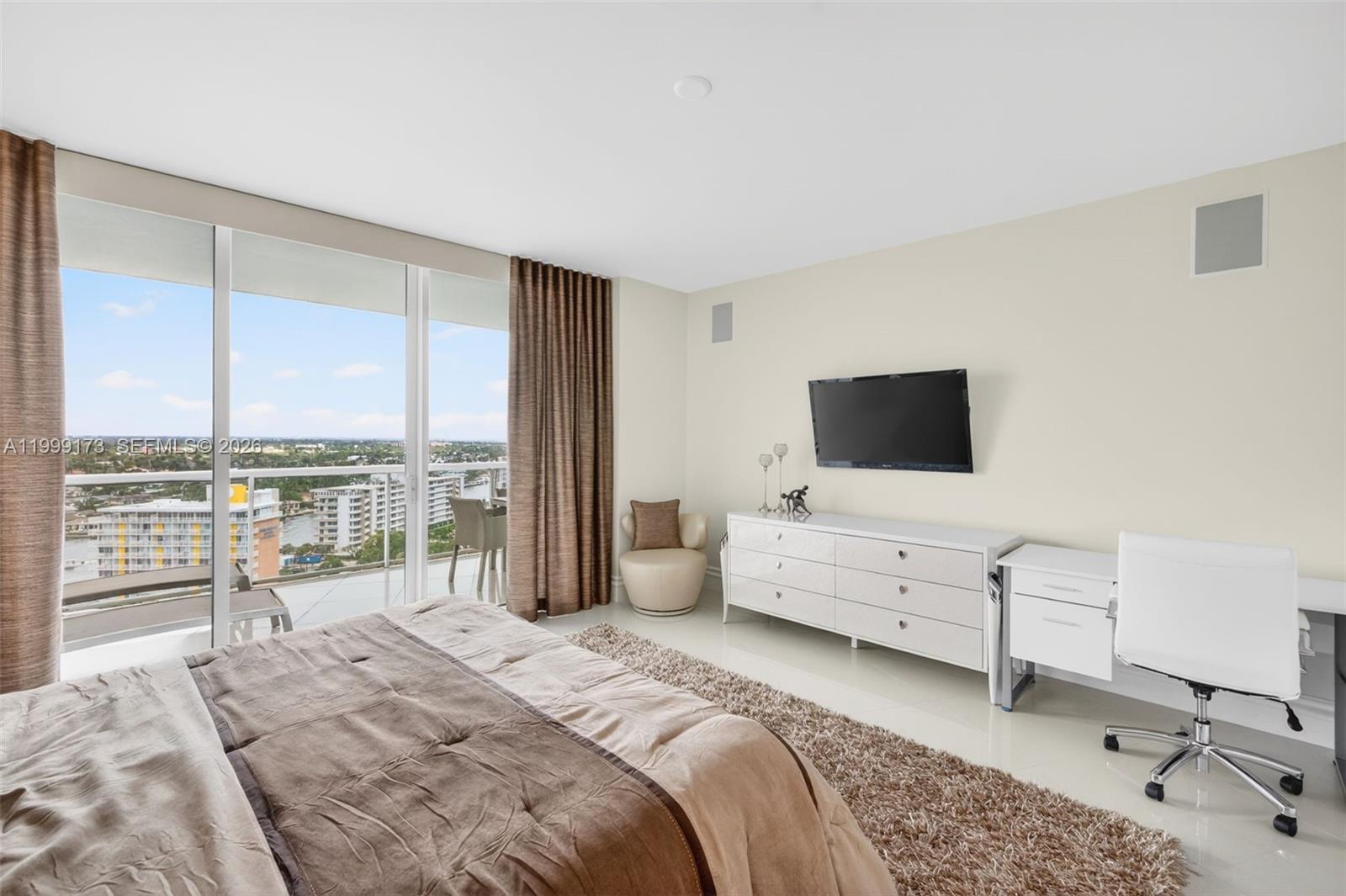 1 N Ocean Blvd #1408 Pompano Beach, FL 33062