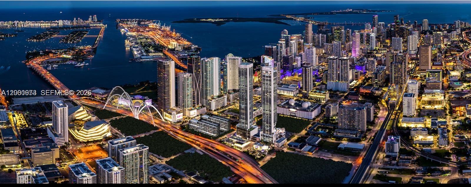 image E11EVEN Hotel & Residences7