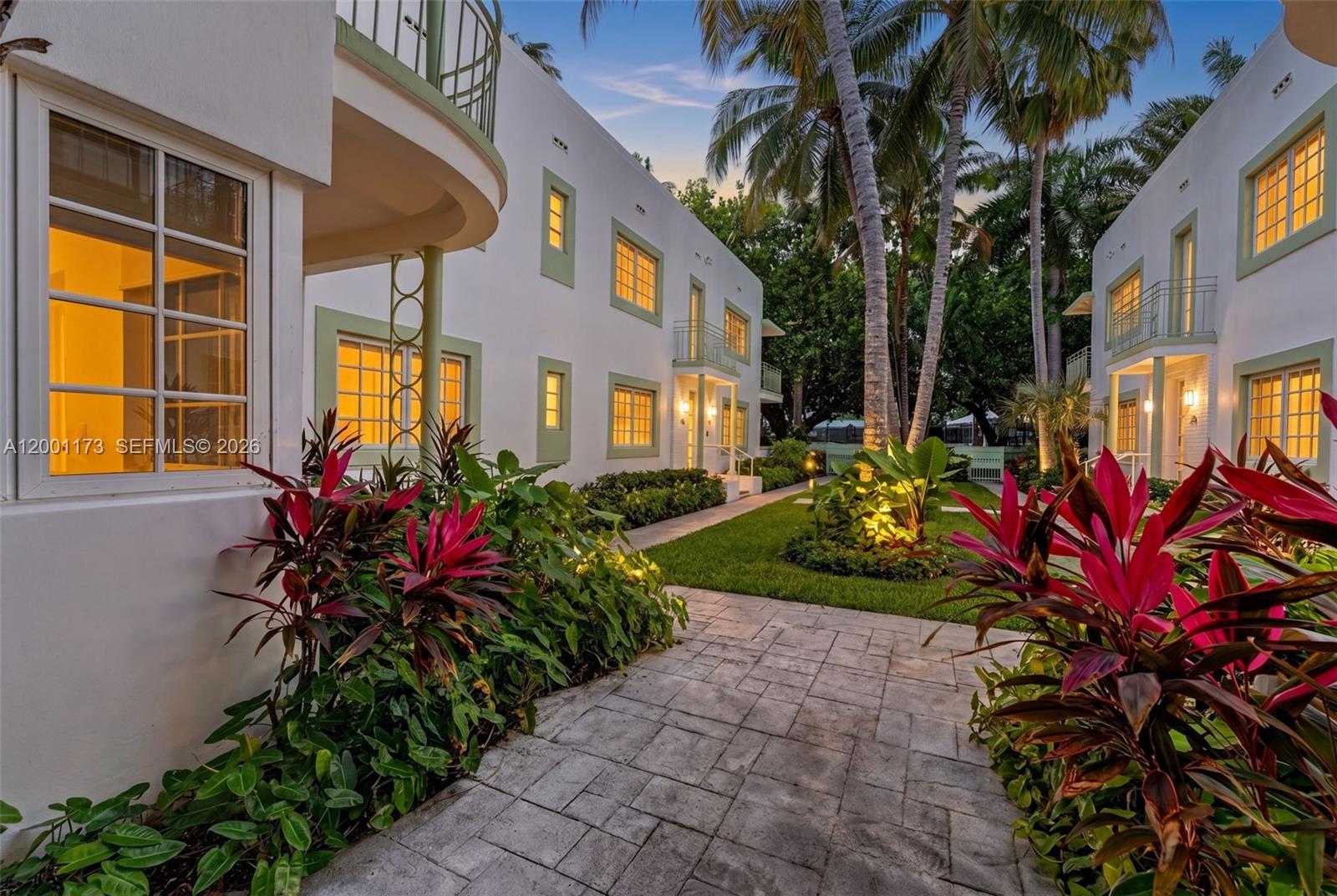 1205 Meridian Ave #3 Miami Beach, FL 33139