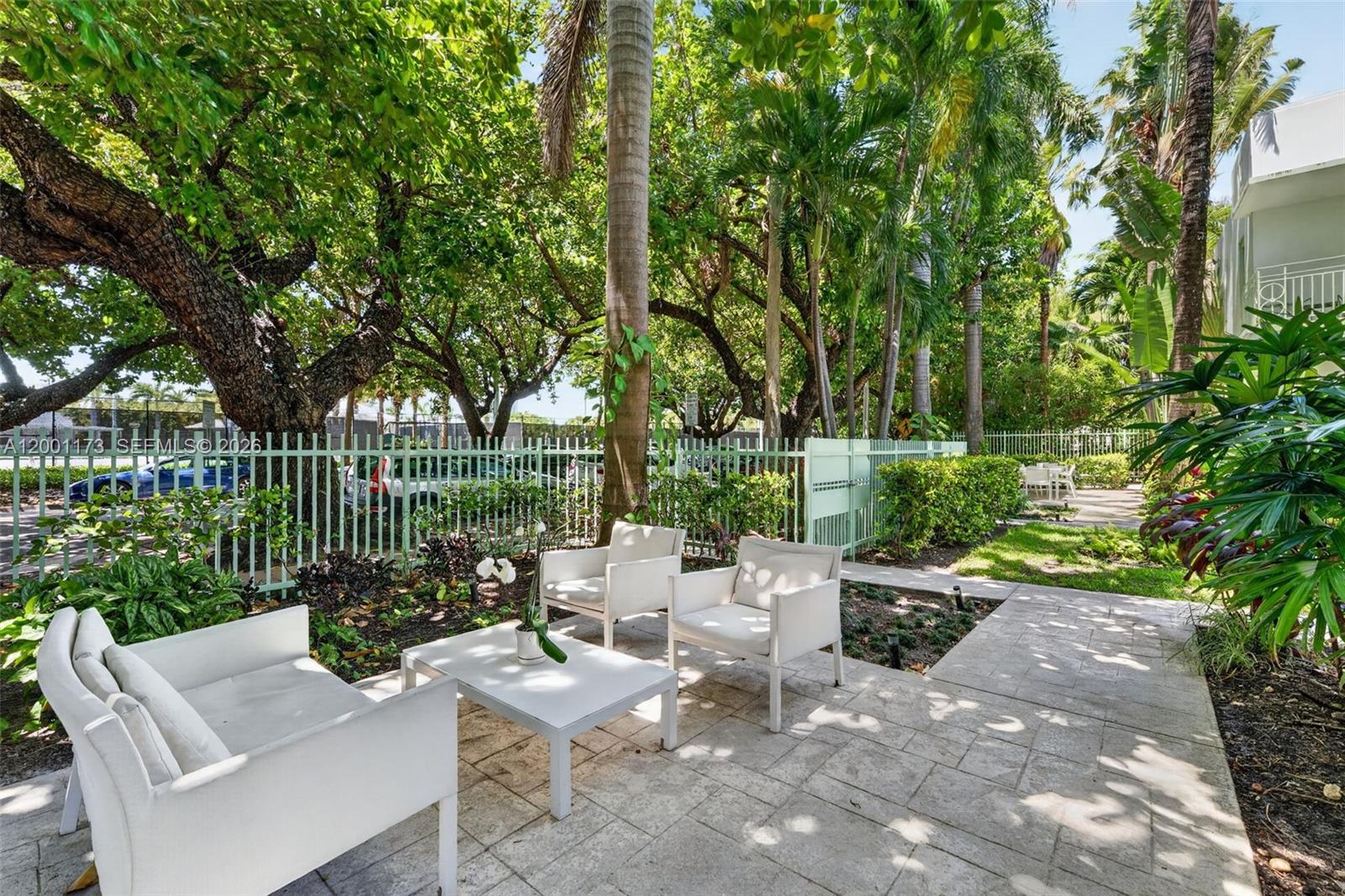 1205 Meridian Ave #3 Miami Beach, FL 33139