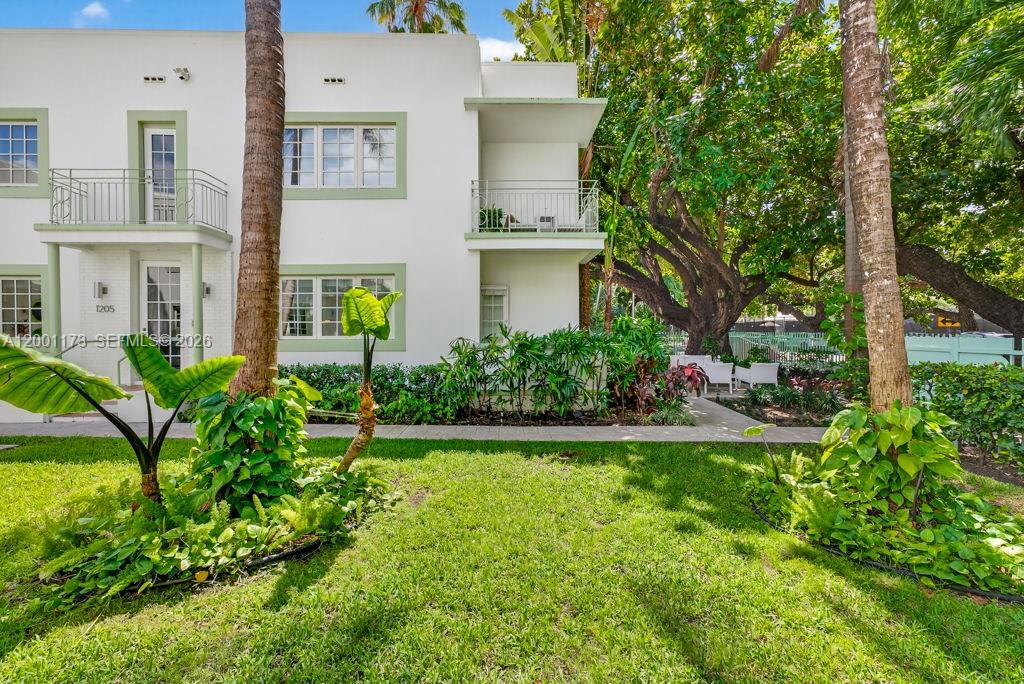 1205 Meridian Ave #3 Miami Beach, FL 33139