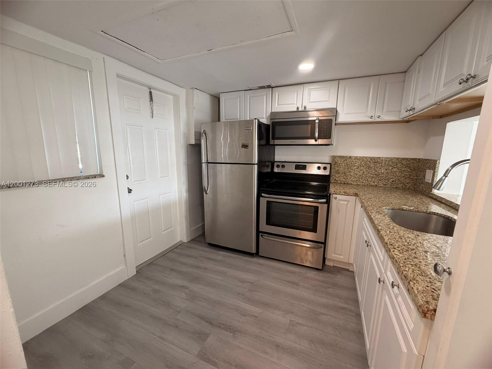 20111 NE 27th Ct #K102