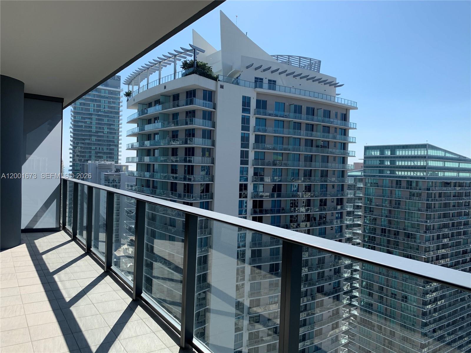 1000 Brickell Plz #3904 Miami, FL 33131