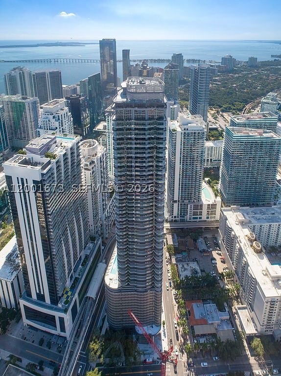 image Brickell Flatiron49