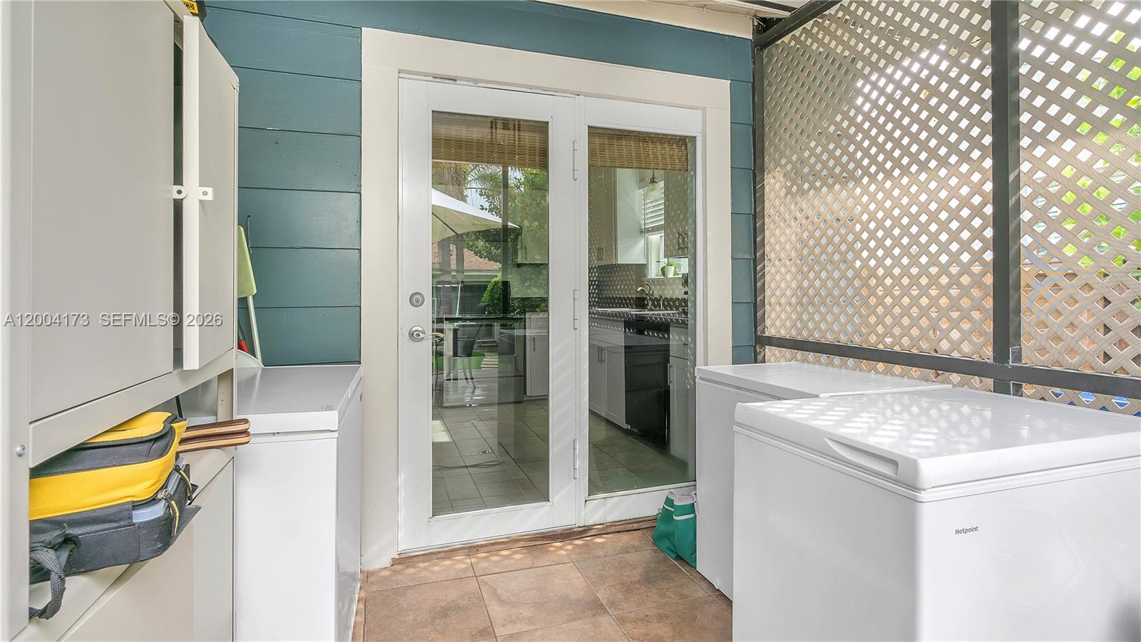 1313 NE 3rd St Fort Lauderdale, FL 33301