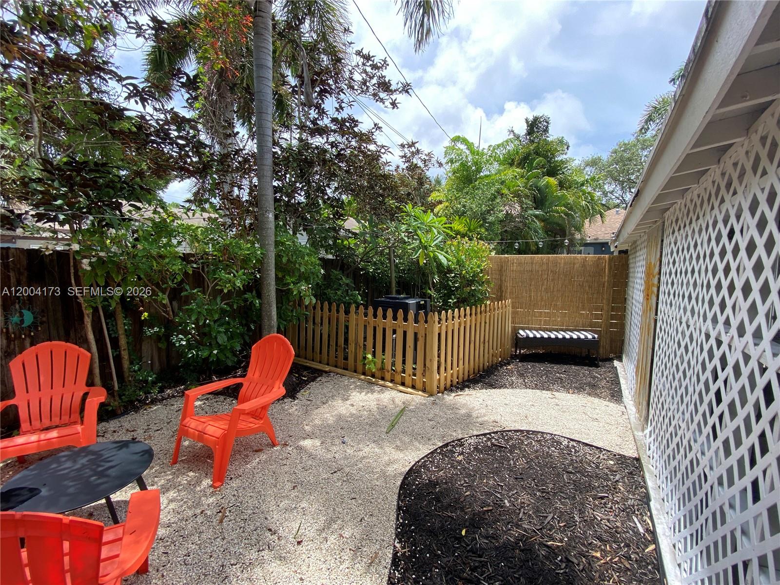 1313 NE 3rd St Fort Lauderdale, FL 33301