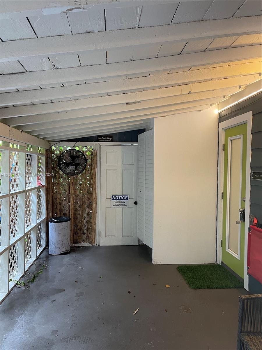 1313 NE 3rd St Fort Lauderdale, FL 33301