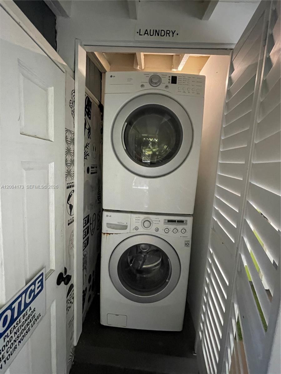 1313 NE 3rd St Fort Lauderdale, FL 33301