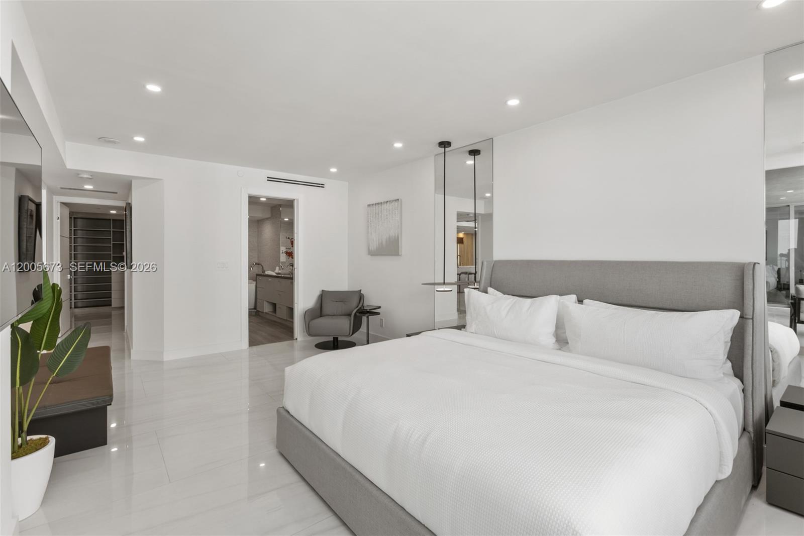 image 1500 Ocean Drive15