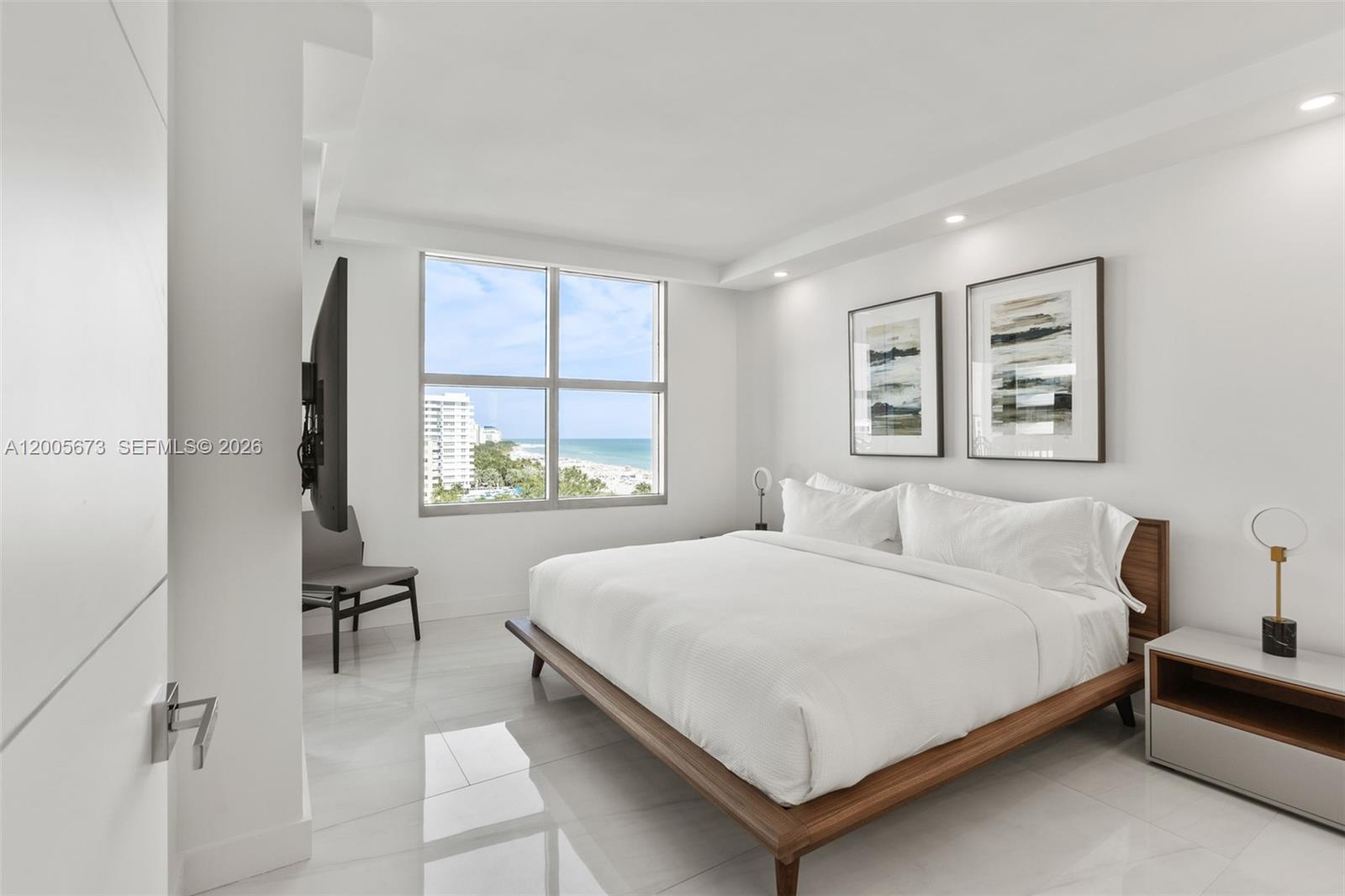 image 1500 Ocean Drive18